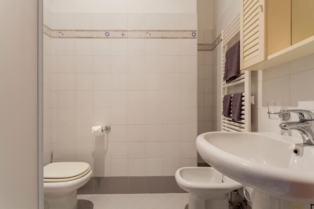 Luxury Loft On The Duomo Wifi & Netflix Appartamento Milano Esterno foto
